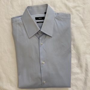 Men’s Hugo Boss Button Down in light blue pinstripes